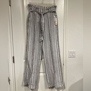 NWT C & C California linen pants